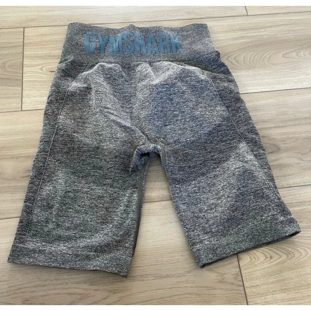 Gymshark sculpt support